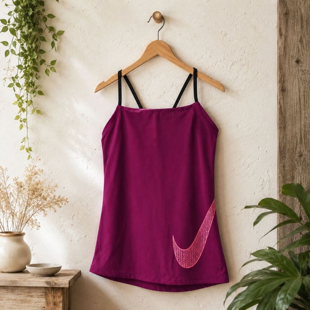 Nike Dri-FIT Women's Magenta Racerback Athletic Tank Top with Built-In Bra S/P